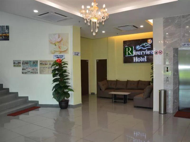 Riverview Hotel Bahau Esterno foto
