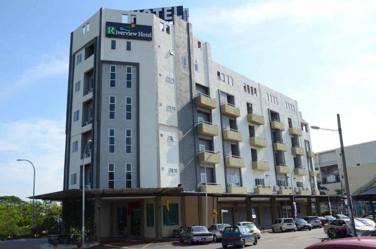Riverview Hotel Bahau Esterno foto